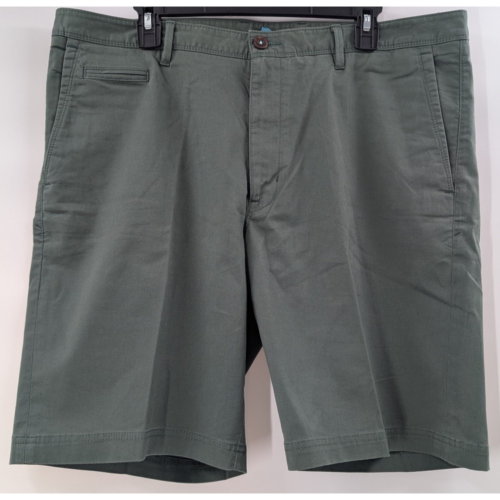 Tommy Bahama Green Shorts Size 38 Chino Inseam 10" Summer Vacation Casual Cruise